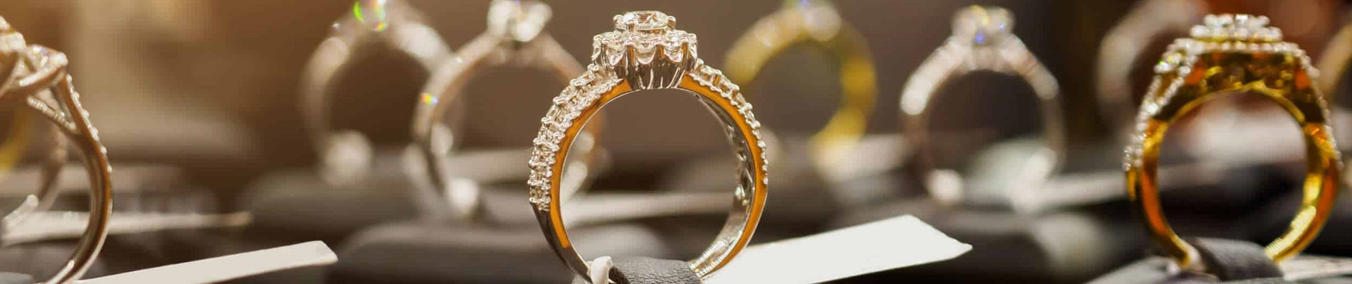 Custom Jewelry Florida: Necklaces & Rings