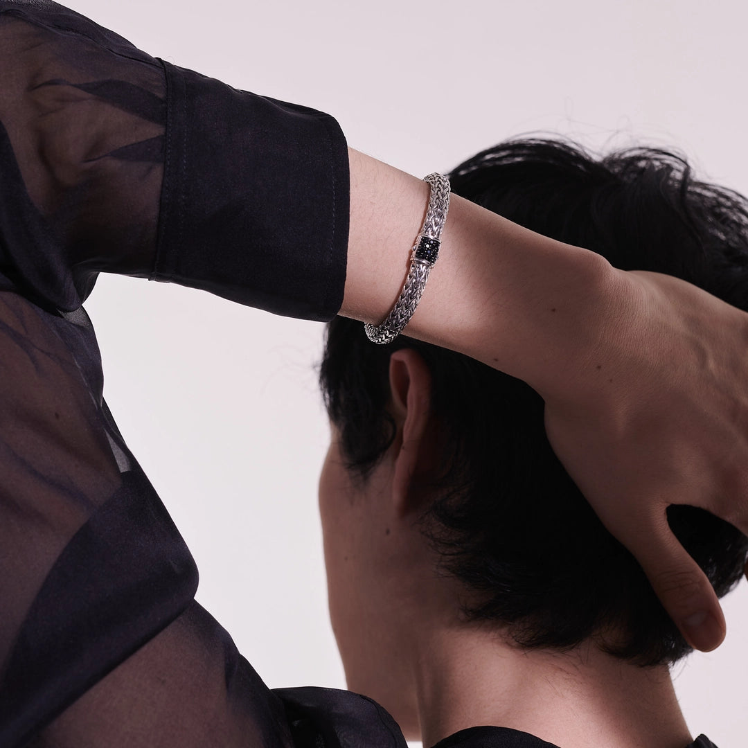 Main Selected Image